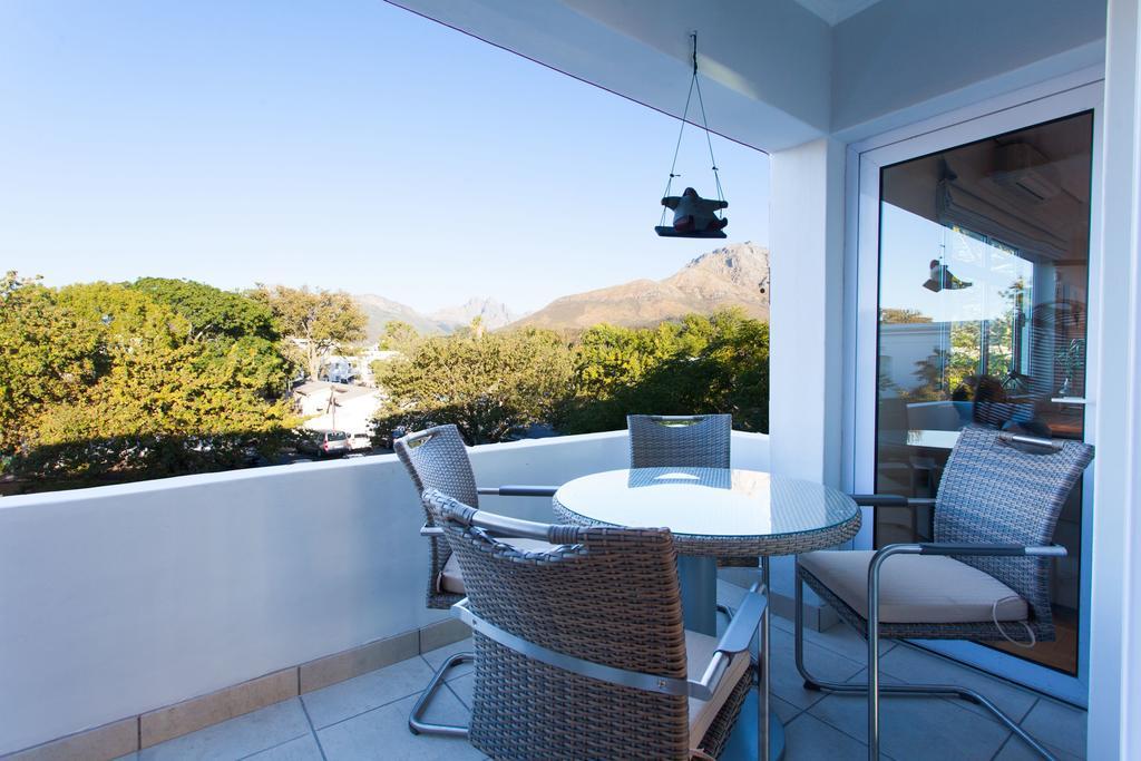 109 On Dorp Leilighet Stellenbosch Eksteriør bilde